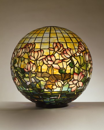 In a New Light: Exploring the Design of Louis Comfort Tiffany's Stained  Glass Lamps, by Cleveland Museum of Art, CMA Thinker