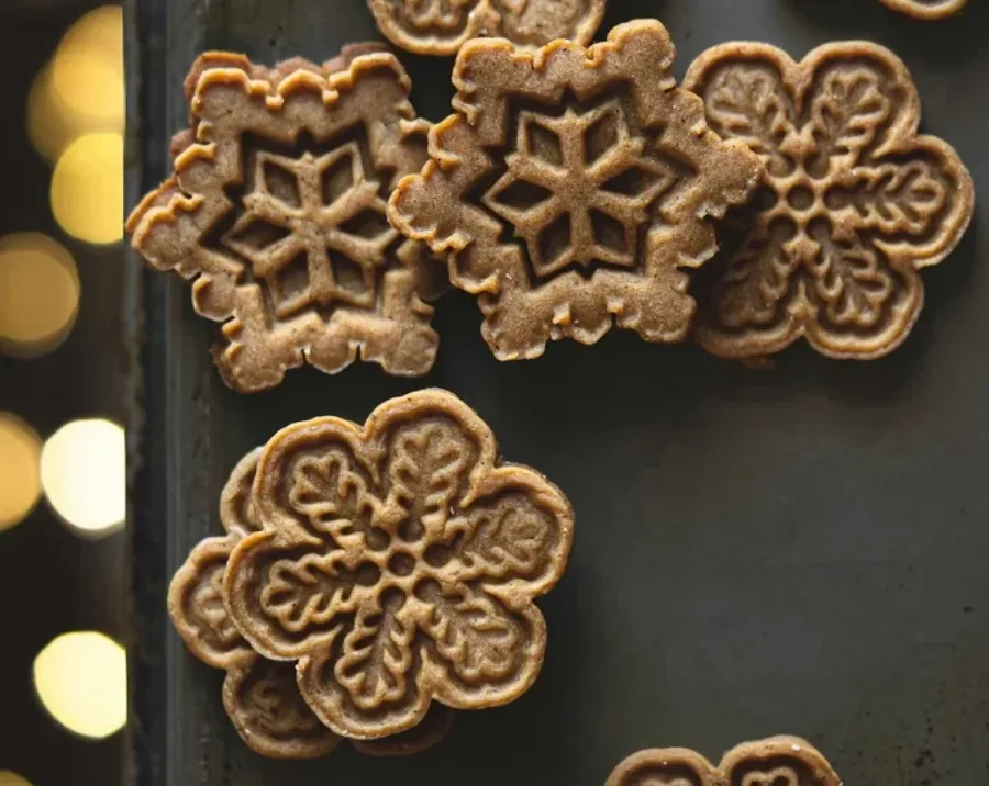 Baking sheet with Christmas cookies.